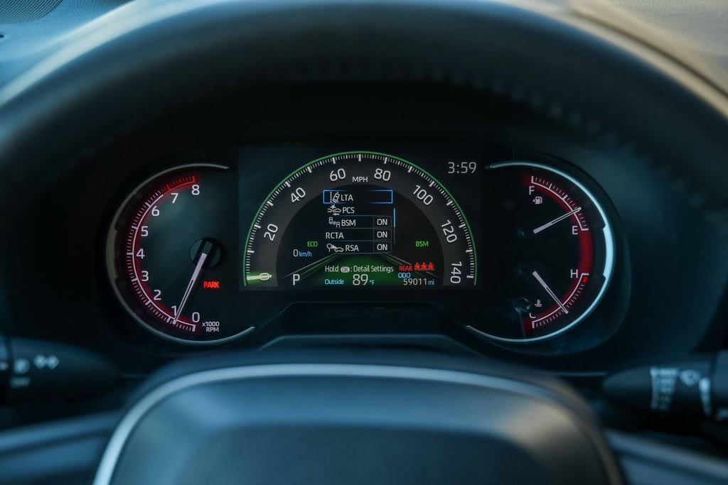 Thumbnail: 2023 Toyota RAV4 - 15