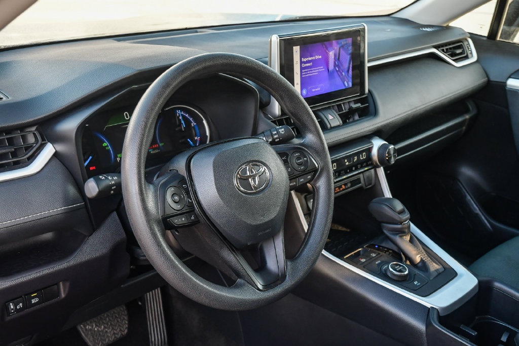 Thumbnail: 2025 Toyota RAV4 - 11