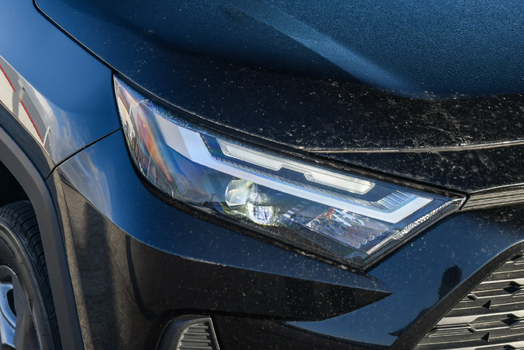 Thumbnail: 2025 Toyota RAV4 - 16