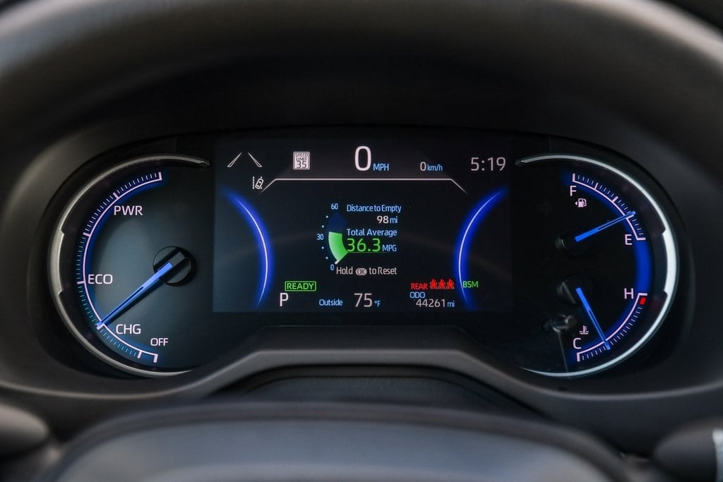 Thumbnail: 2024 Toyota RAV4 - 15