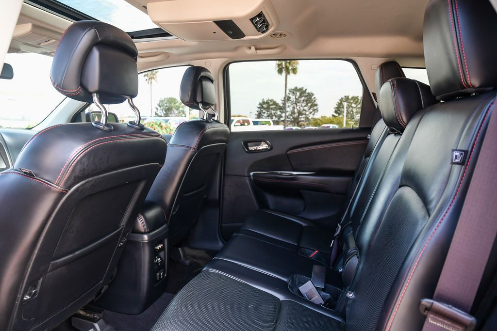 Thumbnail: 2018 Dodge Journey - 11