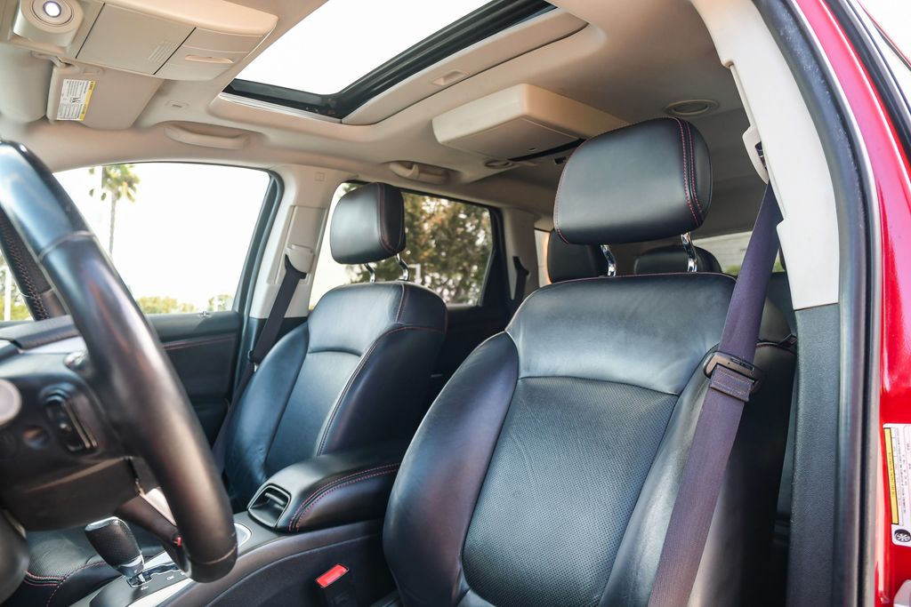 Thumbnail: 2018 Dodge Journey - 21