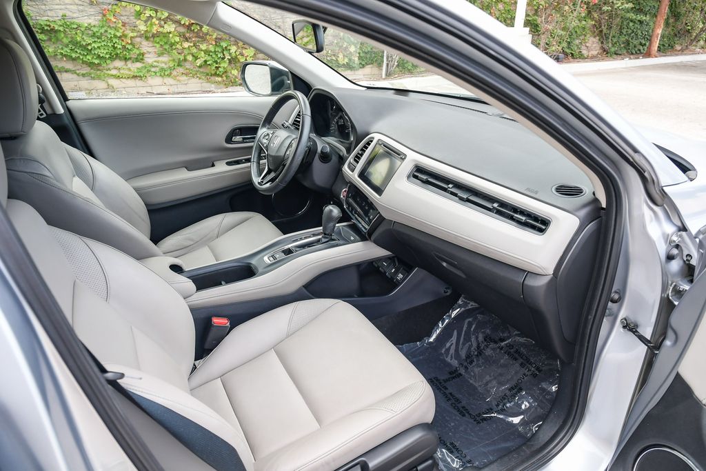 Thumbnail: 2018 Honda HR-V - 9