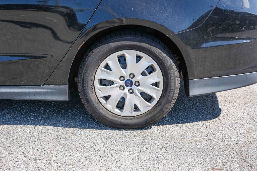 Thumbnail: 2013 Ford Fusion - 6