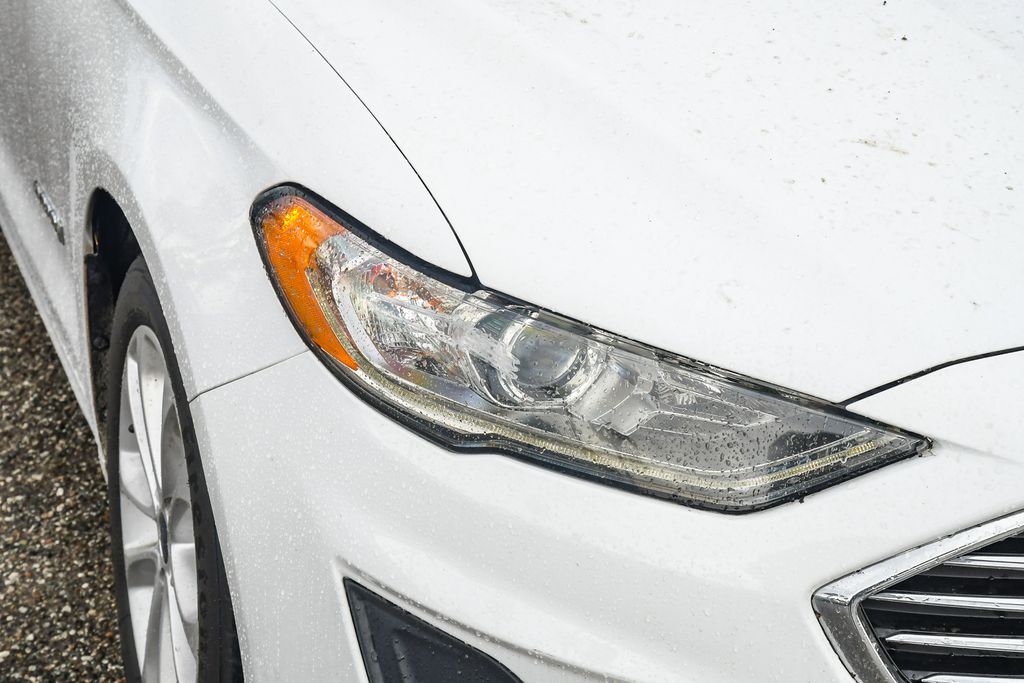 Thumbnail: 2019 Ford Fusion - 17