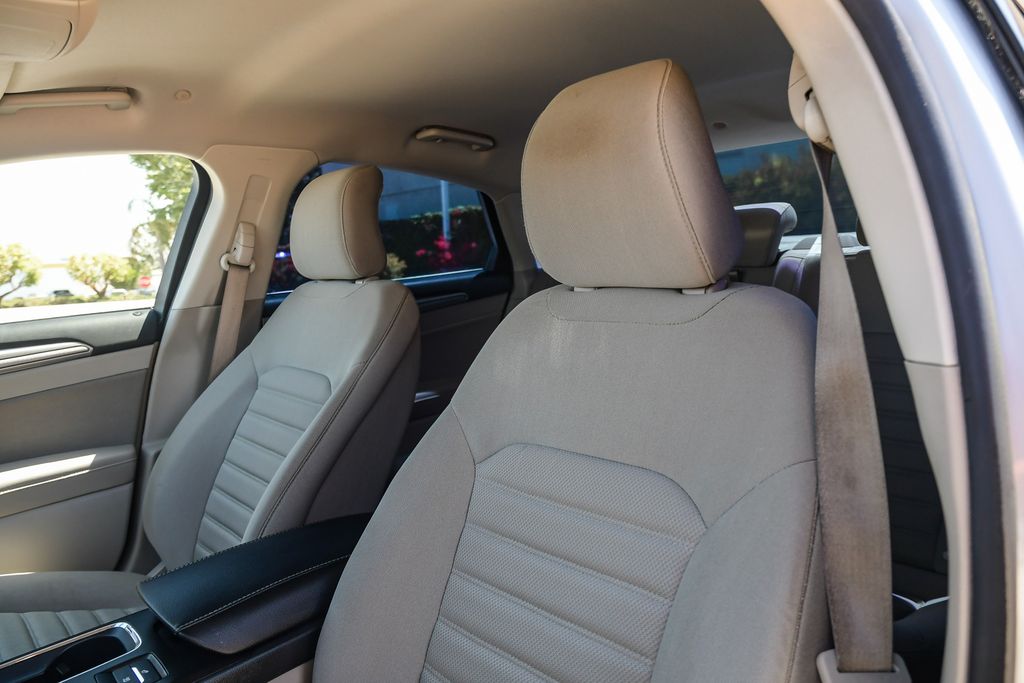 Thumbnail: 2019 Ford Fusion - 22