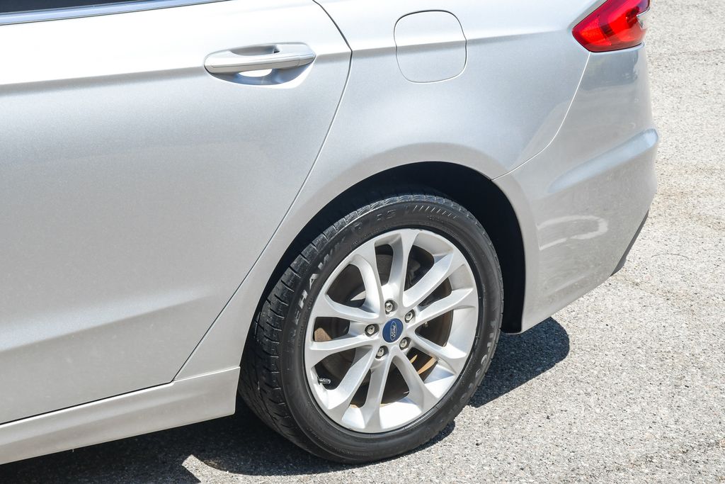 Thumbnail: 2019 Ford Fusion - 21