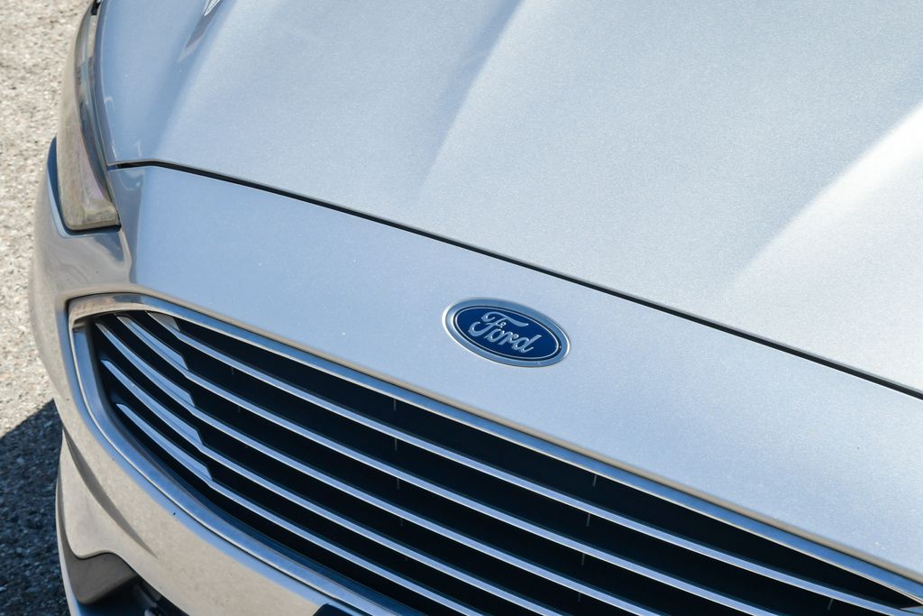 Thumbnail: 2019 Ford Fusion - 6