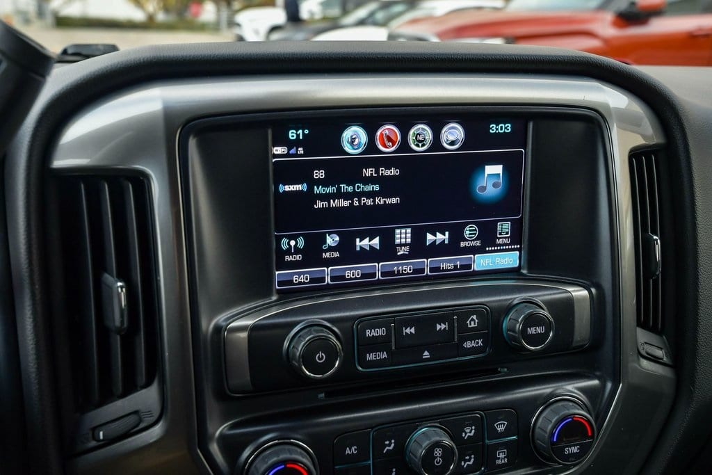 2018 Chevrolet Silverado 1500 LT 26