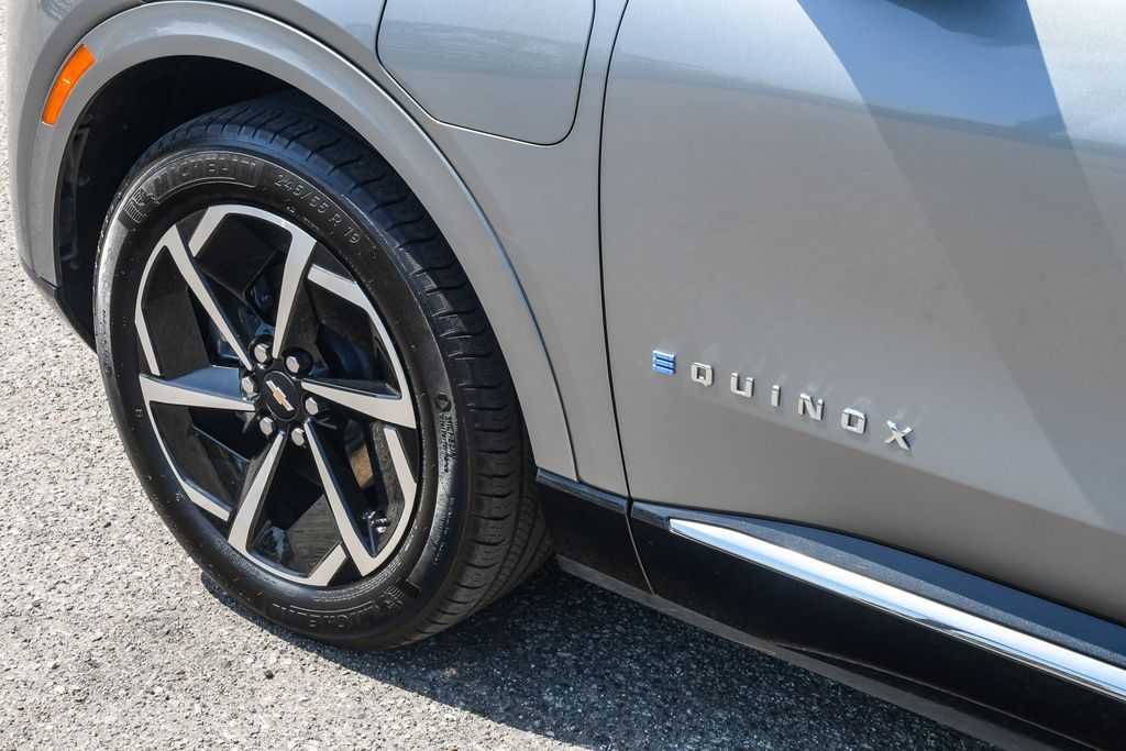 Thumbnail: 2024 Chevrolet Equinox - 7