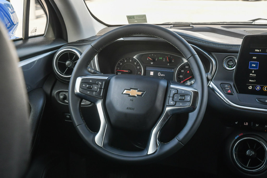 Thumbnail: 2024 Chevrolet Blazer - 2
