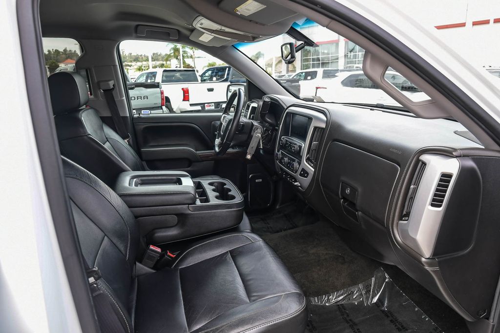 Thumbnail: 2017 GMC Sierra 1500 - 10