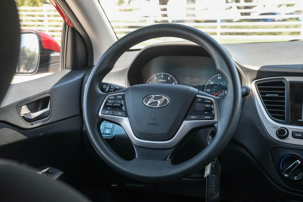 Thumbnail: 2018 Hyundai Accent - 2