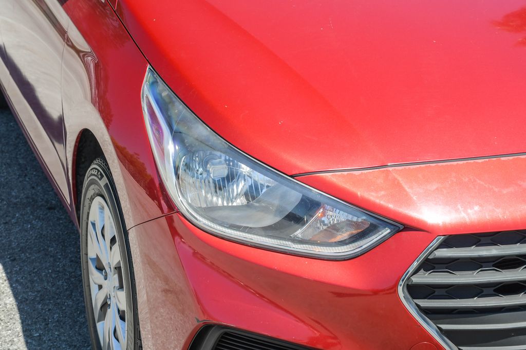 Thumbnail: 2018 Hyundai Accent - 18