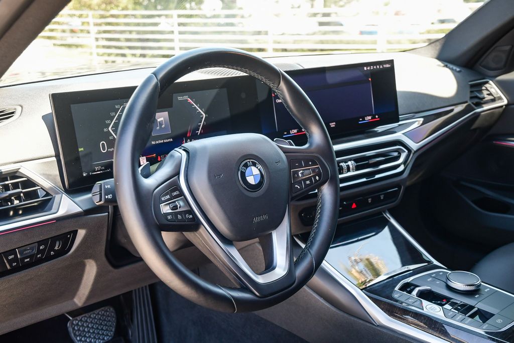 Thumbnail: 2023 BMW 3 Series - 13
