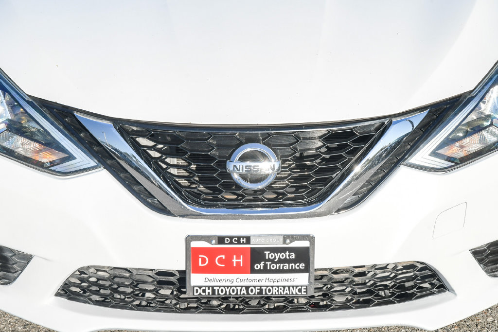 Thumbnail: 2016 Nissan Sentra - 20