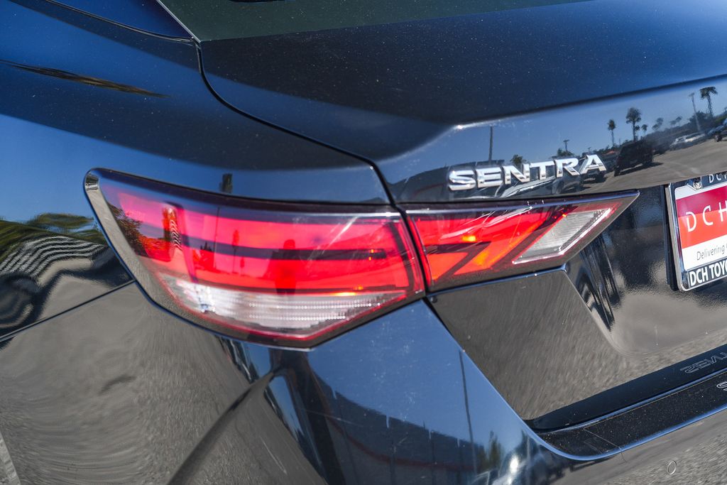 Thumbnail: 2023 Nissan Sentra - 20