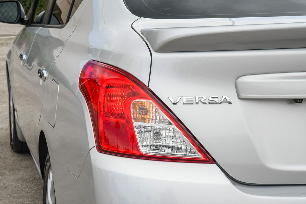 Thumbnail: 2019 Nissan Versa - 20