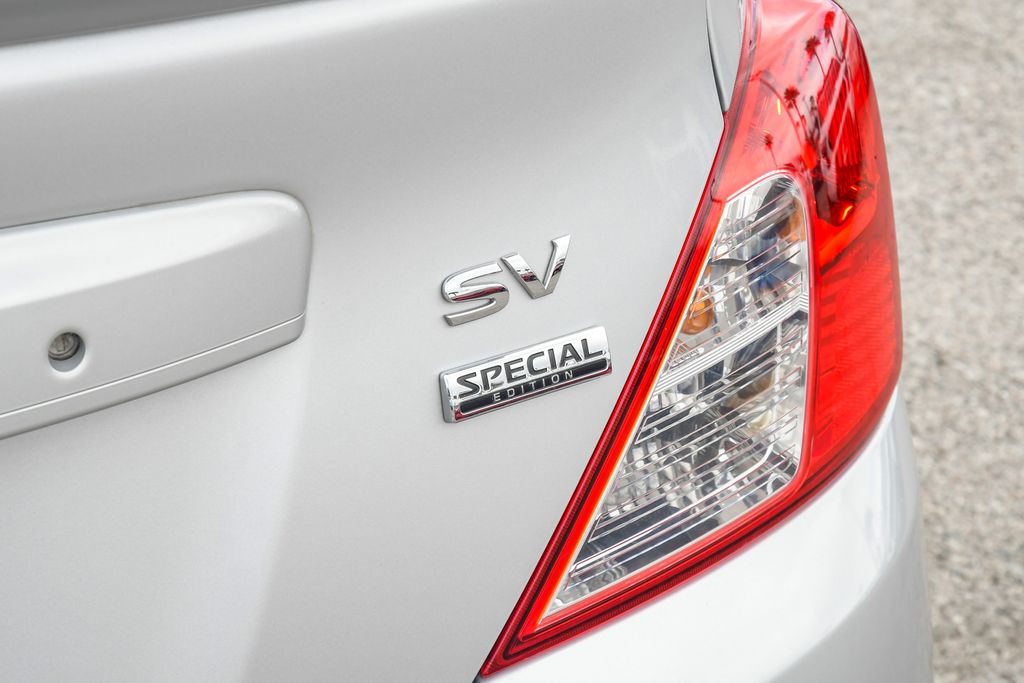 Thumbnail: 2019 Nissan Versa - 6