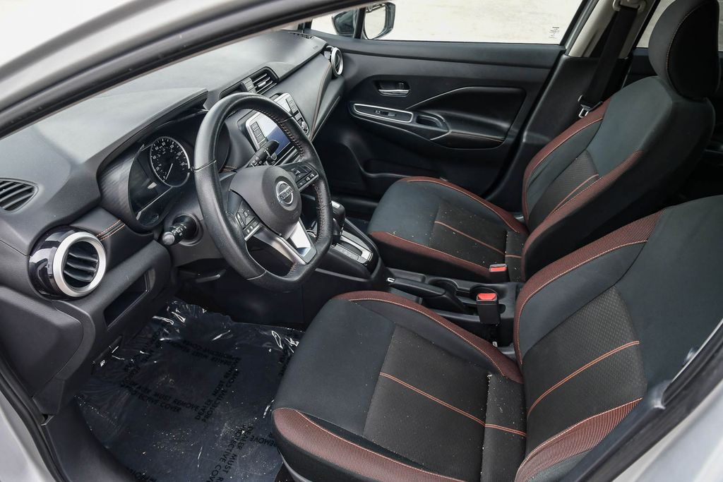 Thumbnail: 2020 Nissan Versa - 9