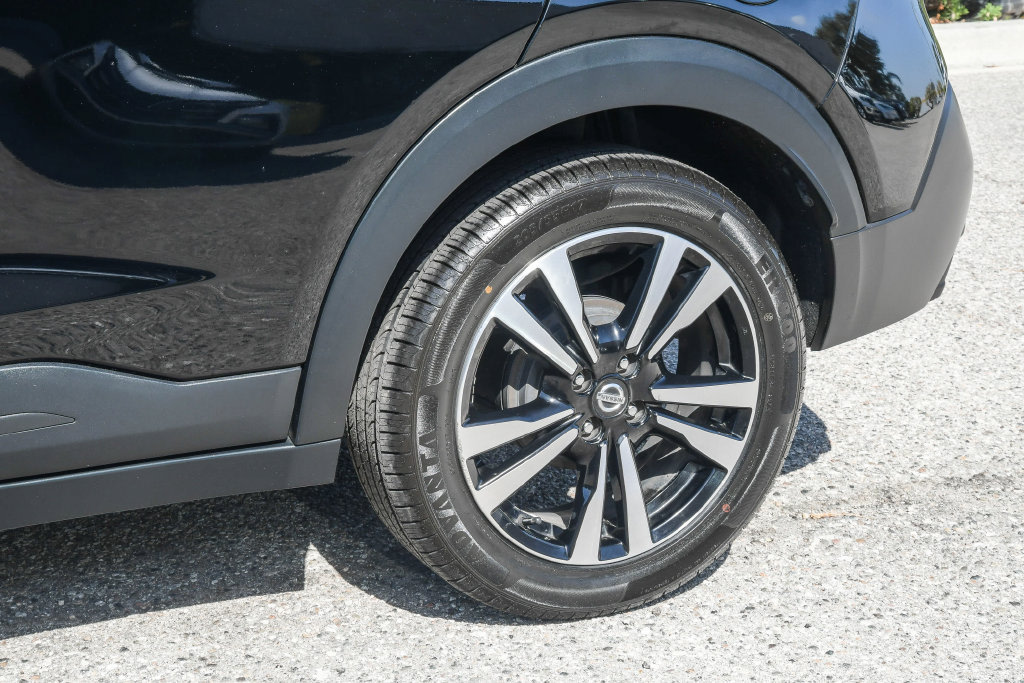Thumbnail: 2020 Nissan Kicks - 22
