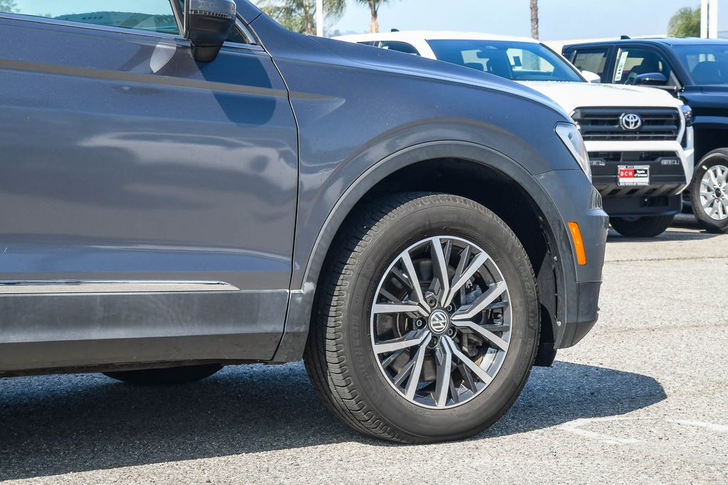 Thumbnail: 2020 Volkswagen Tiguan - 21
