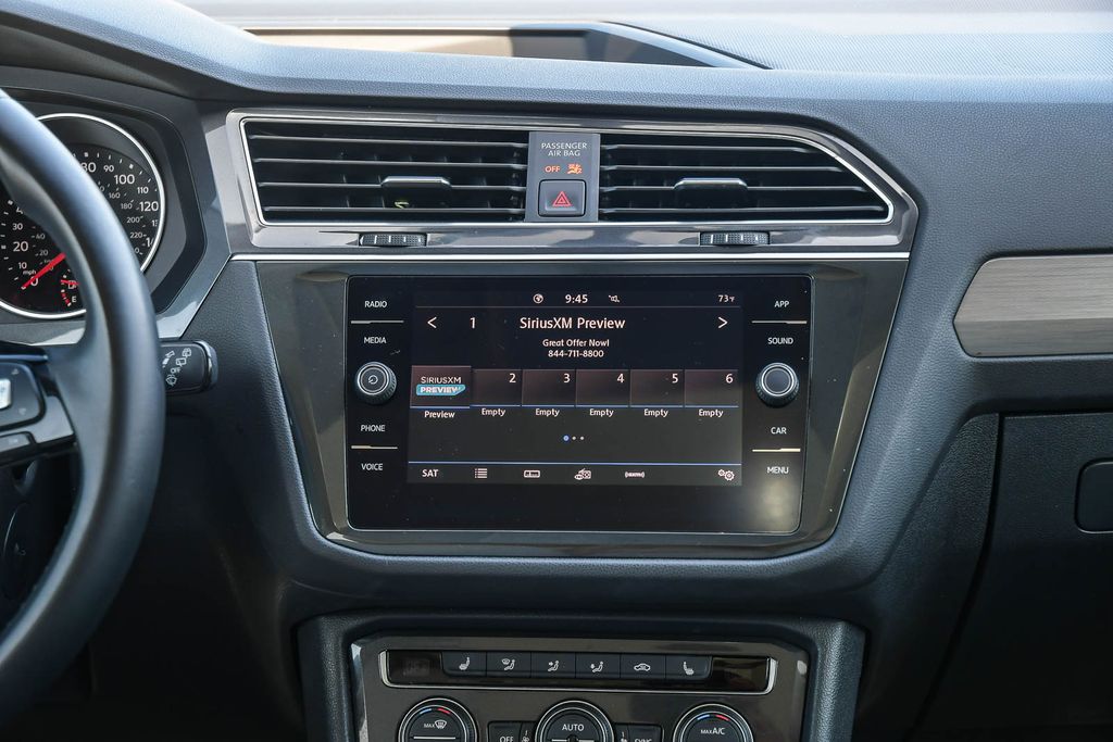 Thumbnail: 2020 Volkswagen Tiguan - 13