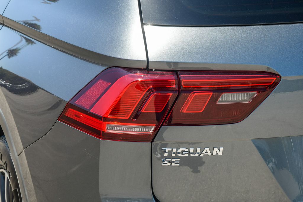 Thumbnail: 2020 Volkswagen Tiguan - 19
