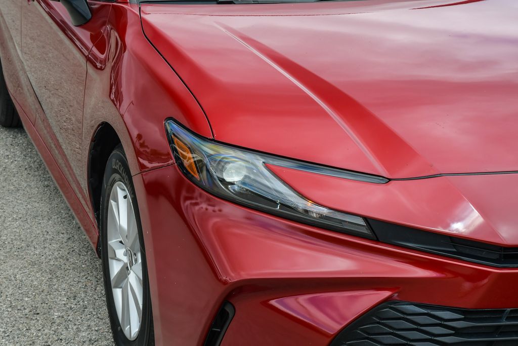 Thumbnail: 2025 Toyota Camry - 17