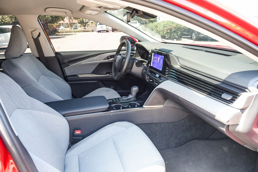 Thumbnail: 2026 Toyota Camry - 10