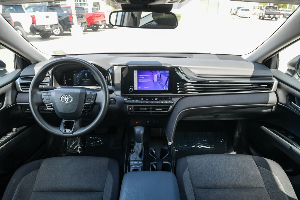 Thumbnail: 2025 Toyota Camry - 8