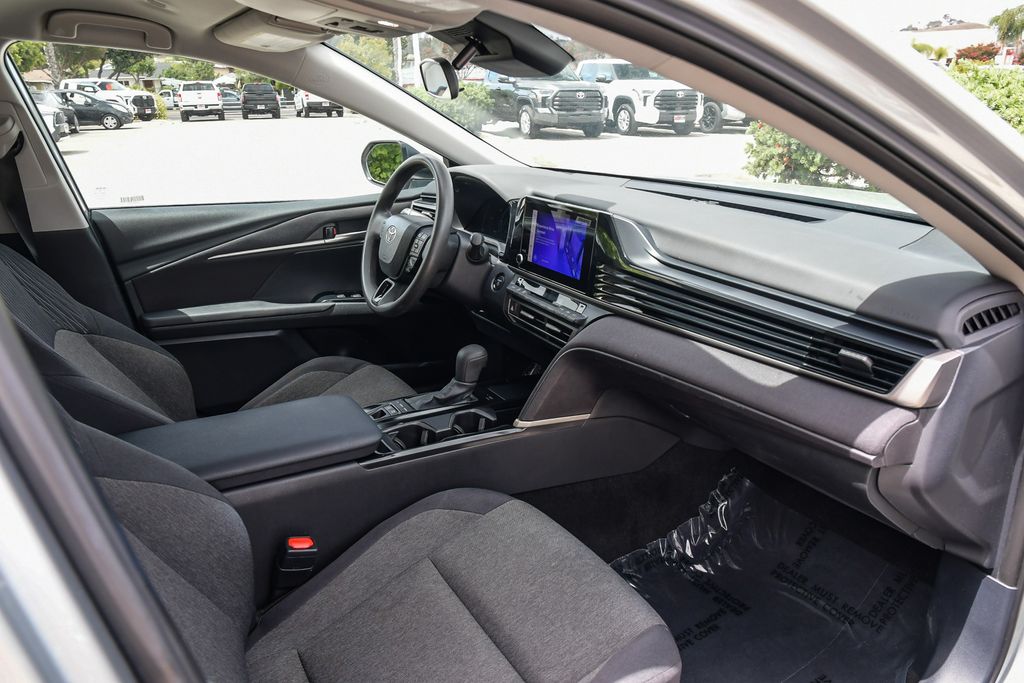 Thumbnail: 2025 Toyota Camry - 13