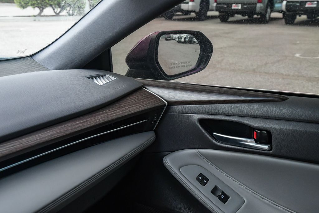 Thumbnail: 2021 Toyota Avalon - 27
