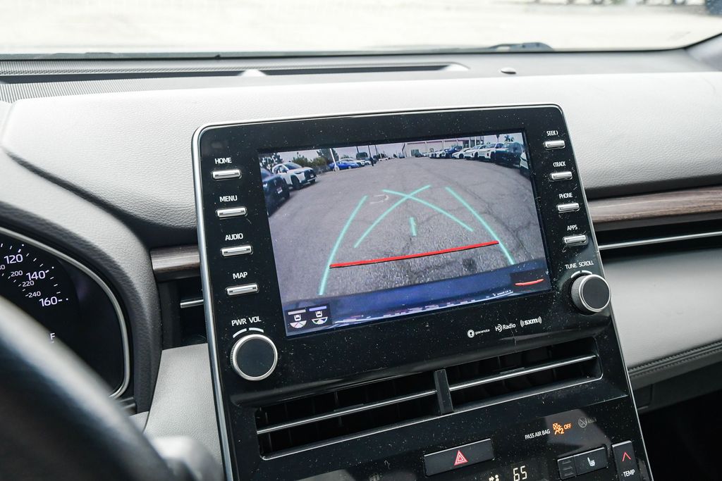 Thumbnail: 2021 Toyota Avalon - 28