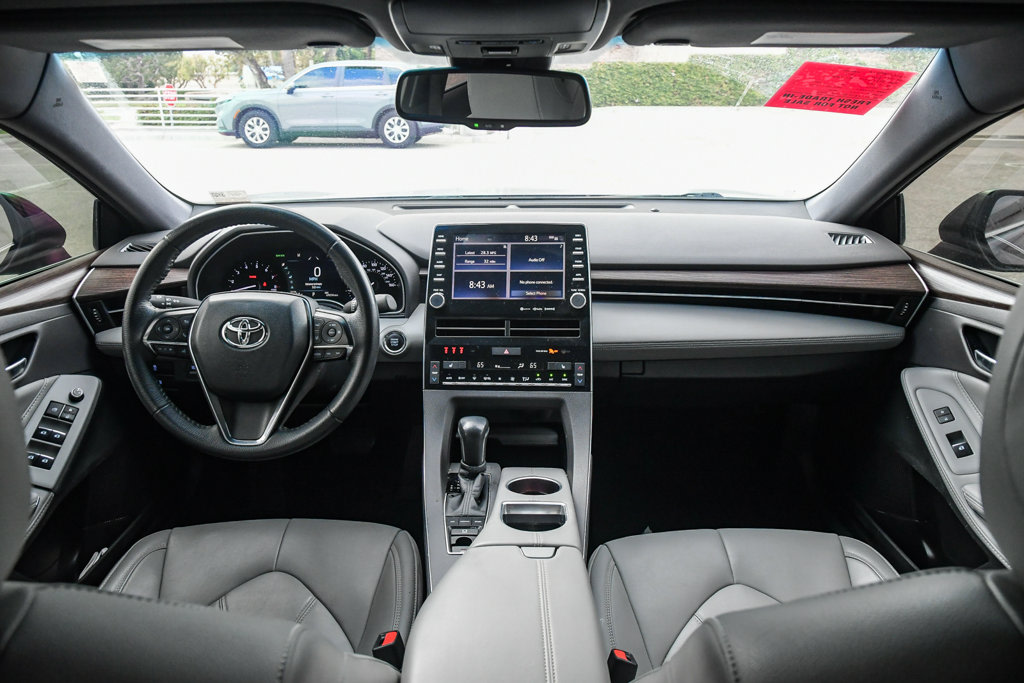 Thumbnail: 2021 Toyota Avalon - 8