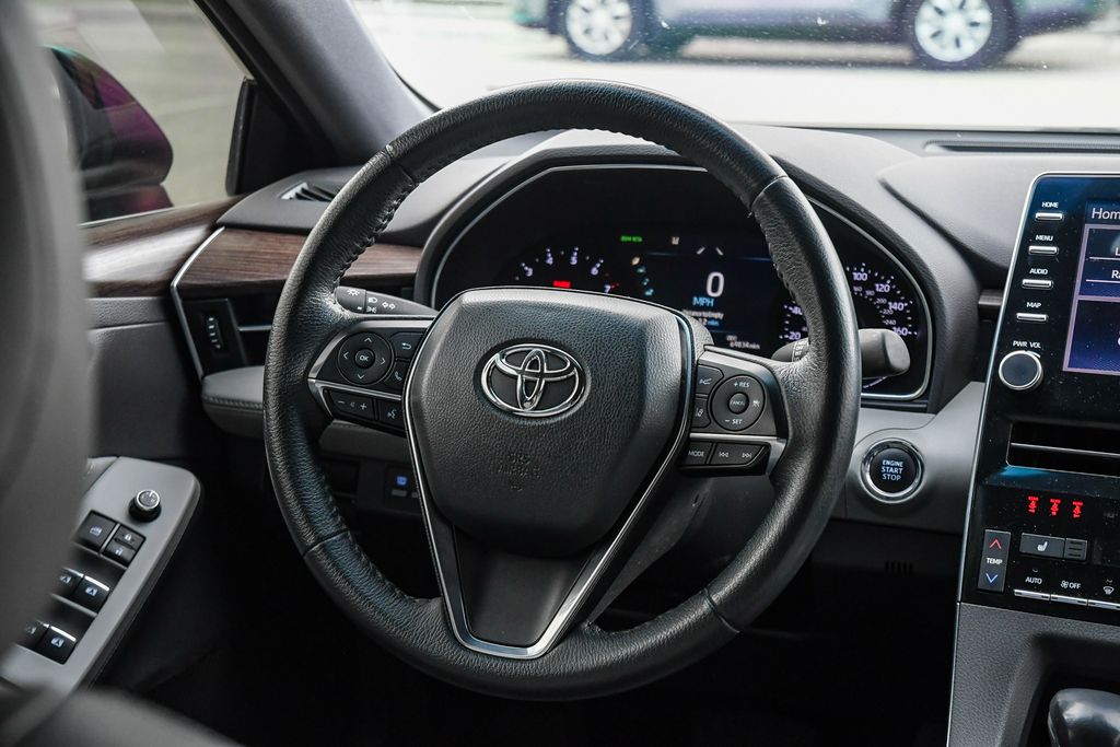 Thumbnail: 2021 Toyota Avalon - 2