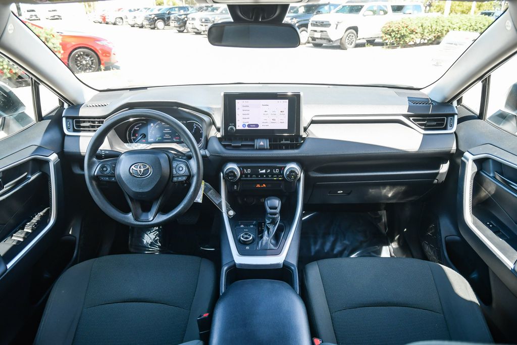 Thumbnail: 2023 Toyota RAV4 - 8