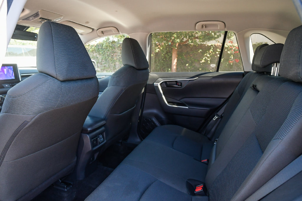 Thumbnail: 2024 Toyota RAV4 - 11