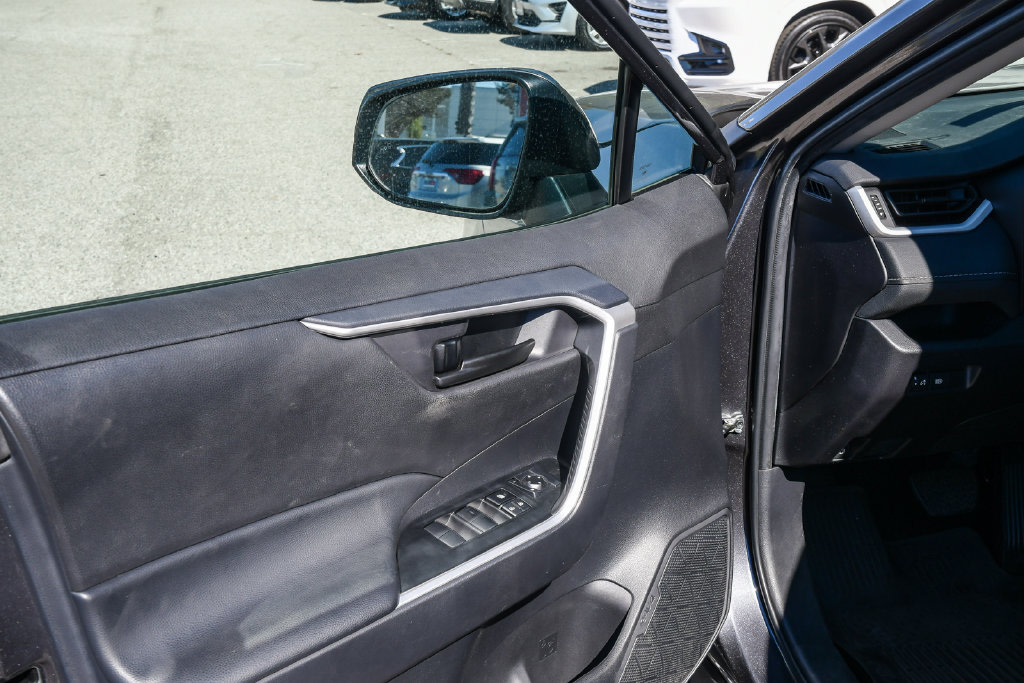 Thumbnail: 2024 Toyota RAV4 - 26