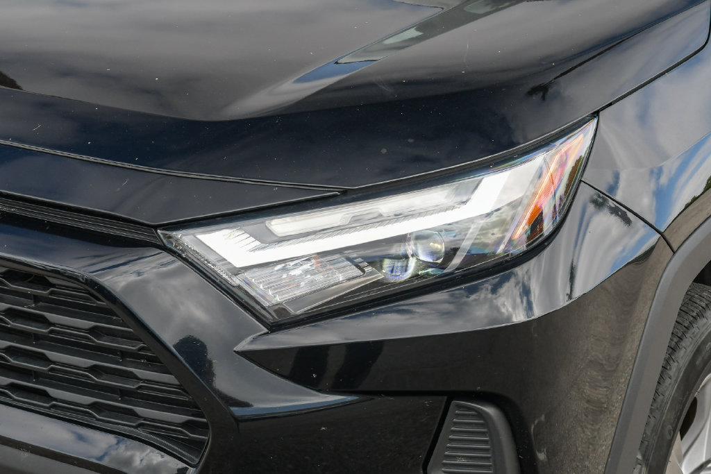 Thumbnail: 2025 Toyota RAV4 - 19