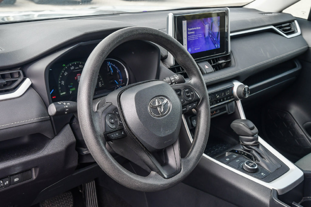 Thumbnail: 2025 Toyota RAV4 - 12
