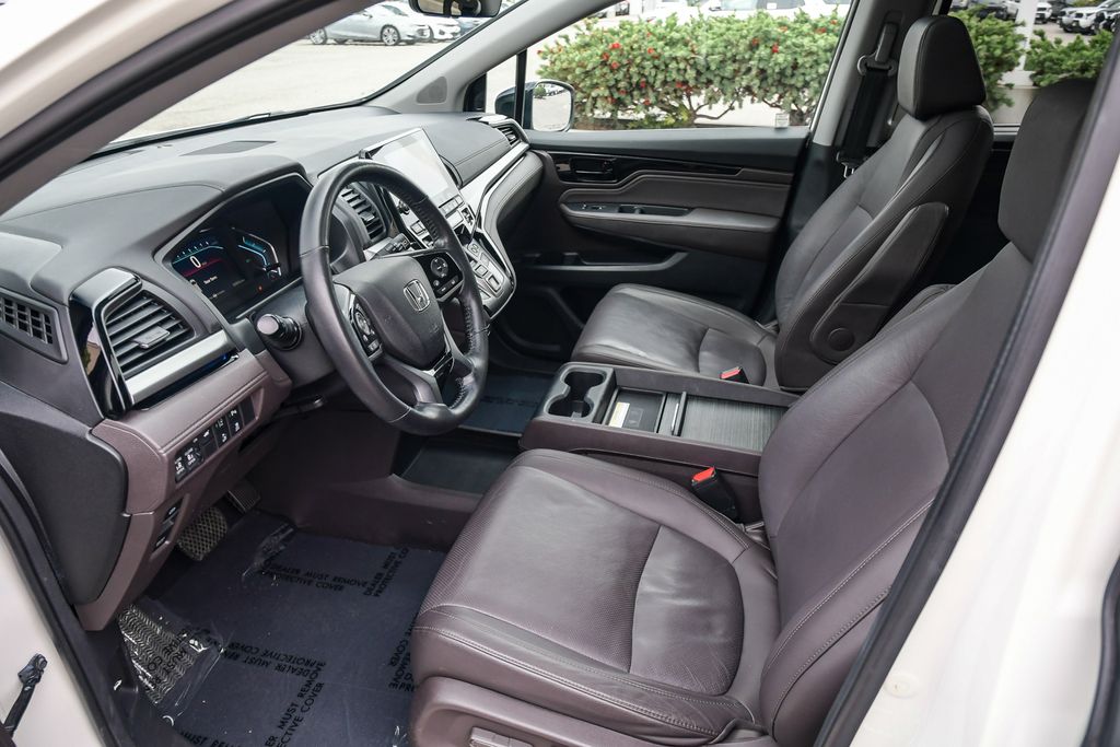 Thumbnail: 2018 Honda Odyssey - 9