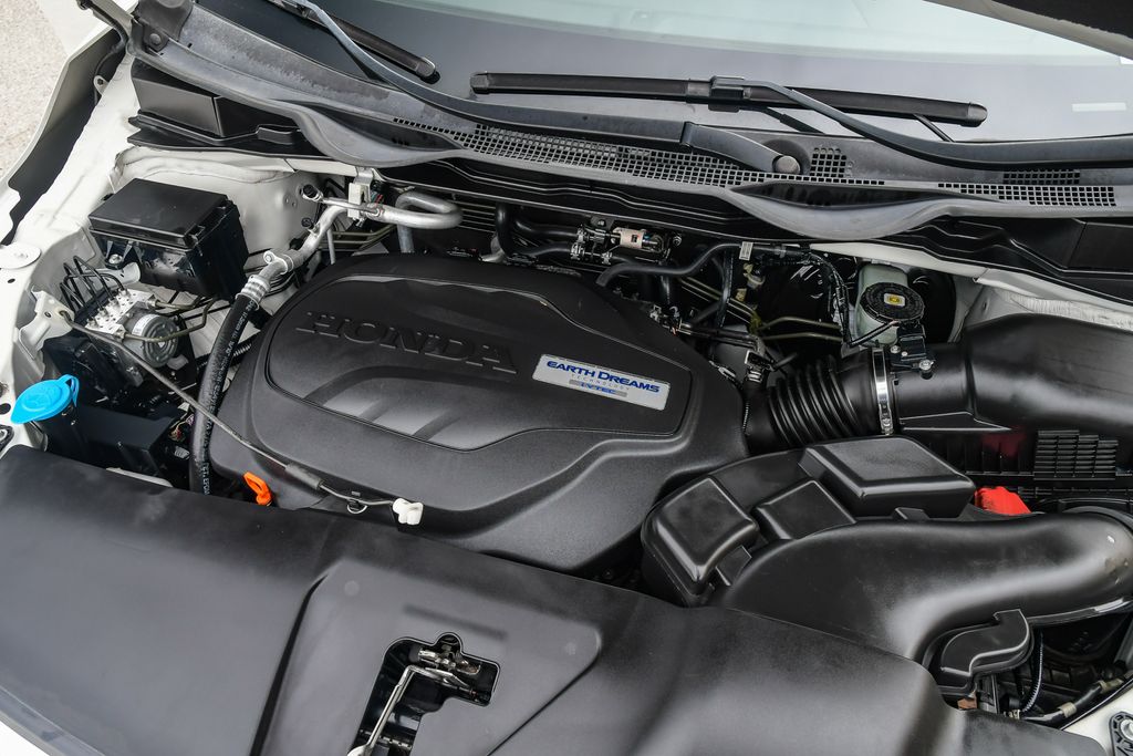 Thumbnail: 2018 Honda Odyssey - 7