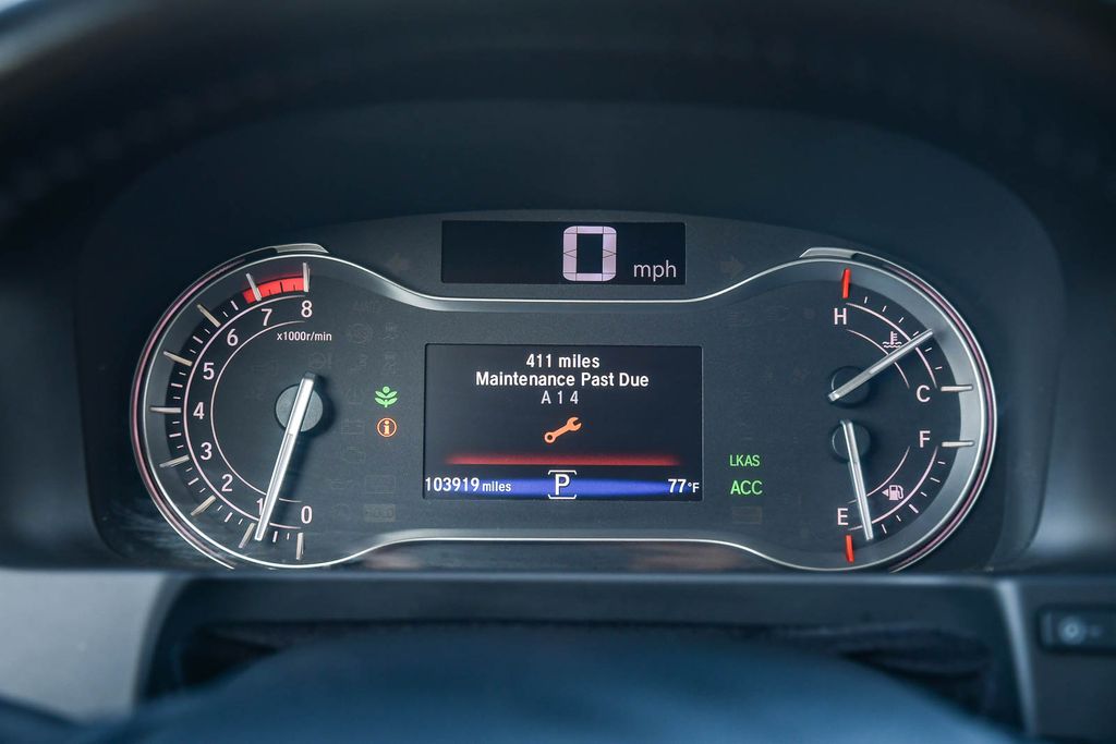 Thumbnail: 2016 Honda Pilot - 14