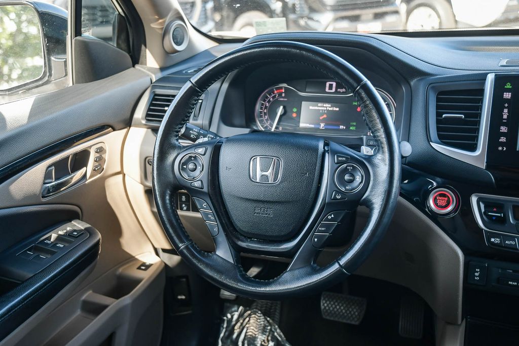 Thumbnail: 2016 Honda Pilot - 2