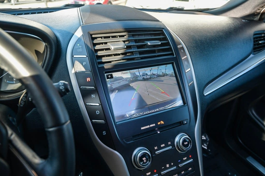 2019 Lincoln MKC Select 12