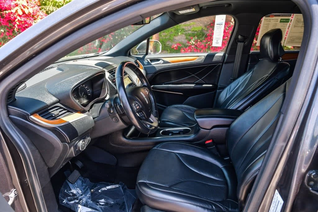 Thumbnail: 2018 Lincoln MKC - 11