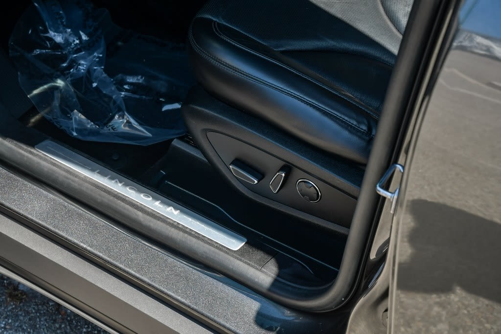 Thumbnail: 2018 Lincoln MKC - 6