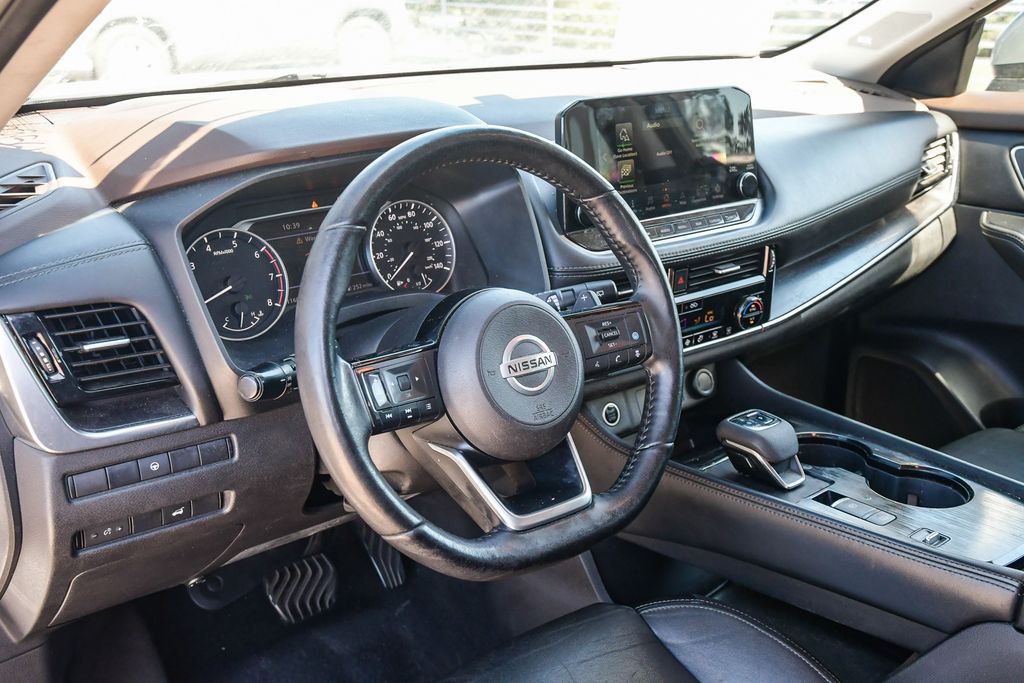 Thumbnail: 2021 Nissan Rogue - 13