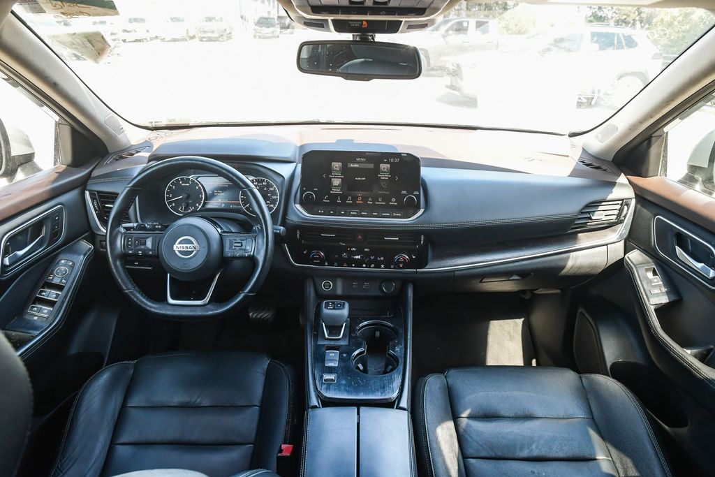 Thumbnail: 2021 Nissan Rogue - 9